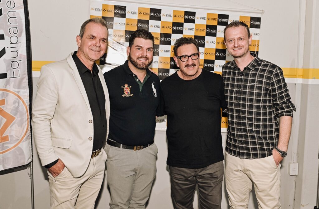 Registro do encontro de Ratinho com a KRD — foto 1