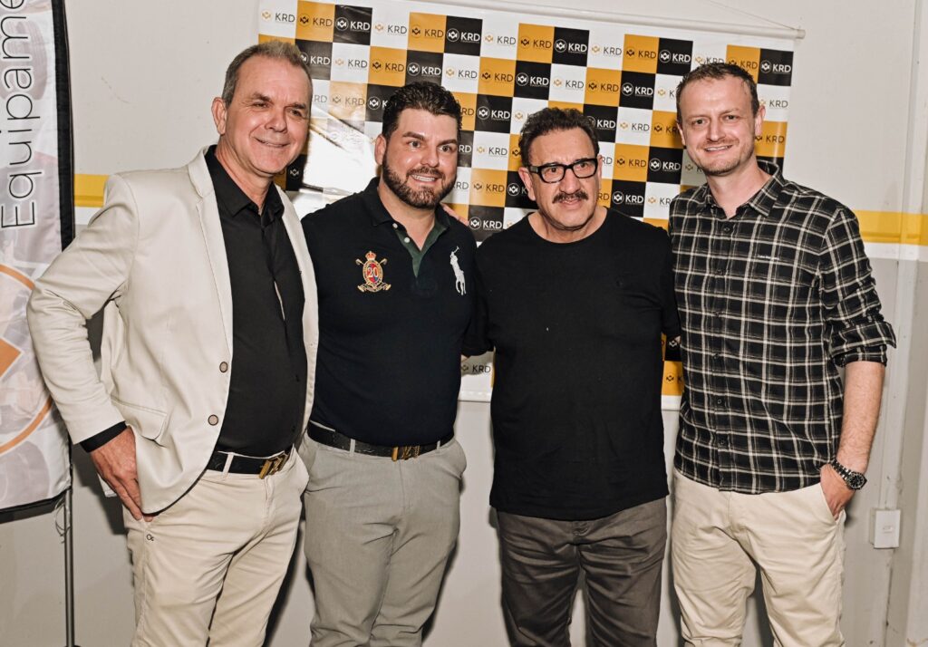 Ratinho em encontro com a equipe KRD